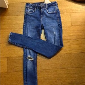Zara size 34 distressed jeans
